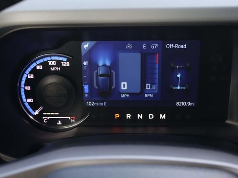 Used 2023 Ford Bronco Badlands w/ Sasquatch Package image 13