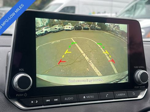 Used 2023 Nissan Sentra SV w/ All-Weather Package image 18