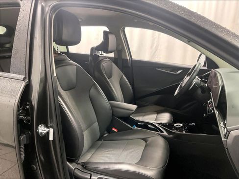 Used 2023 Kia Niro Wind w/ Wind Preserve Package image 11