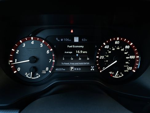 Used 2024 Nissan Titan PRO-4X w/ Pro-4x Convenience Package image 24