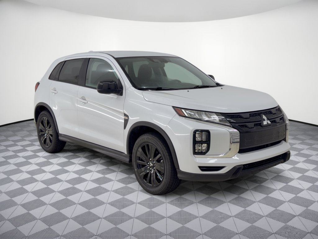 Used 2025 Mitsubishi Outlander Sport LE AWD/4WD image 7