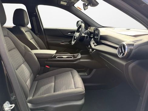 Used 2025 Chevrolet Equinox LT image 15