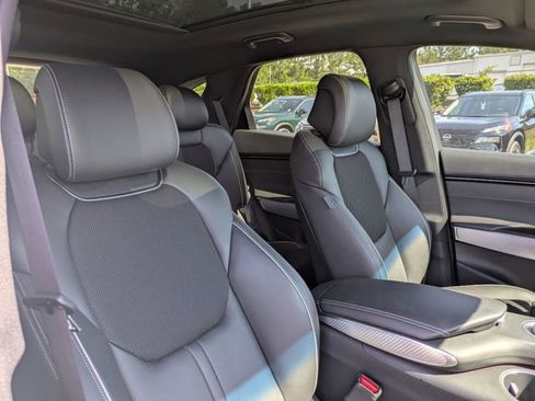 Used 2025 Genesis GV70 3.5T Sport AWD/4WD image 36