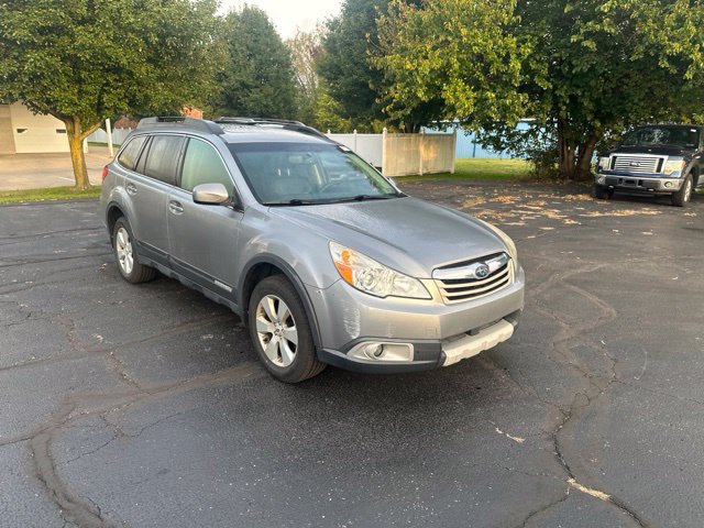 Used 2011 Subaru Outback 2.5i Limited AWD/4WD image 1