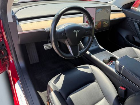 Used 2018 Tesla Model 3 Mid Range RWD image 14