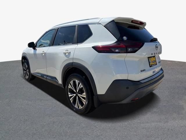 Used 2023 Nissan Rogue SV w/ SV Premium Package AWD/4WD image 2