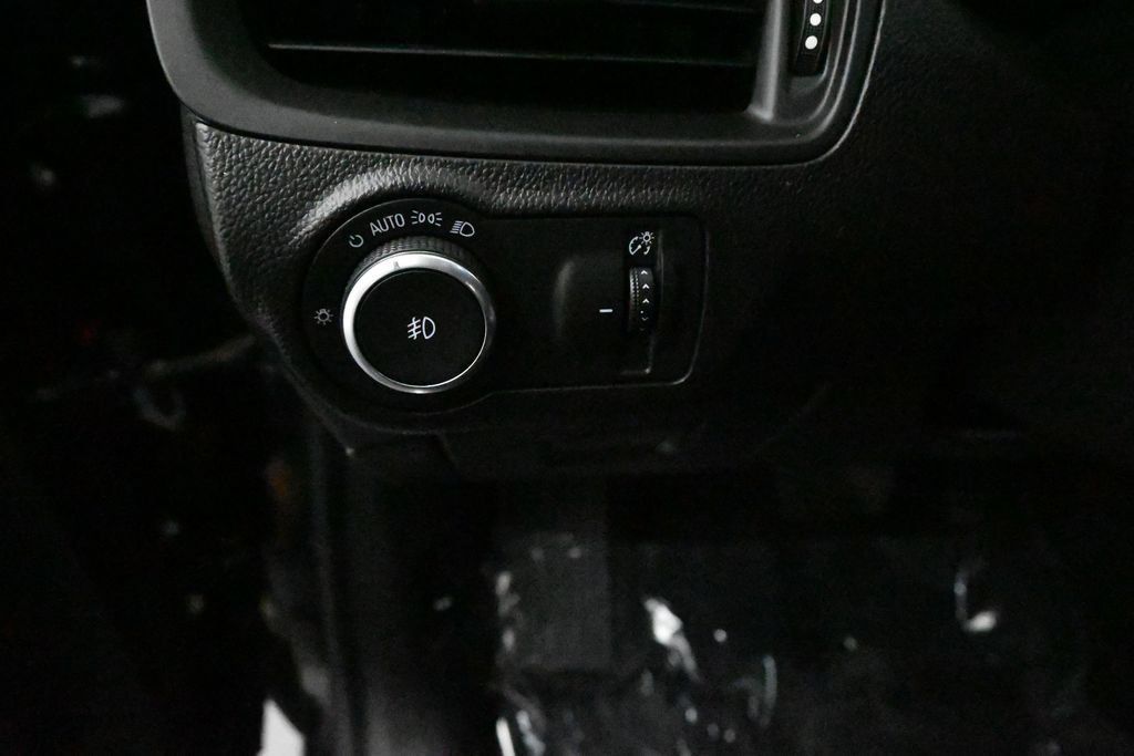 Used 2020 Buick Envision Premium w/ LPO, Active Package AWD/4WD image 12