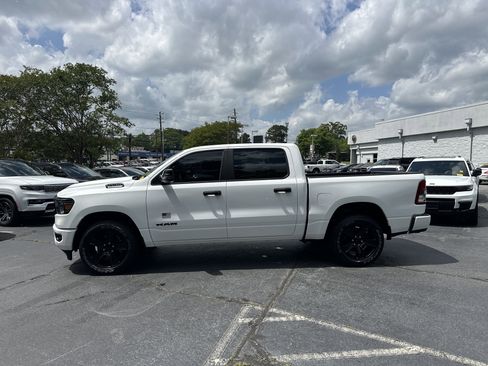 Used 2023 RAM 1500 Big Horn AWD/4WD image 6