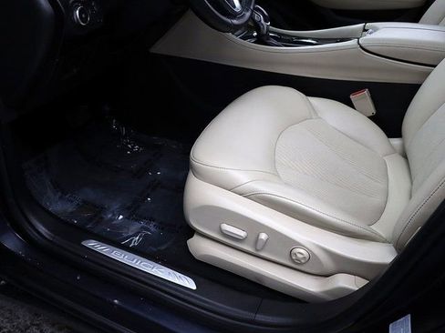 Used 2020 Buick Envision Preferred image 24