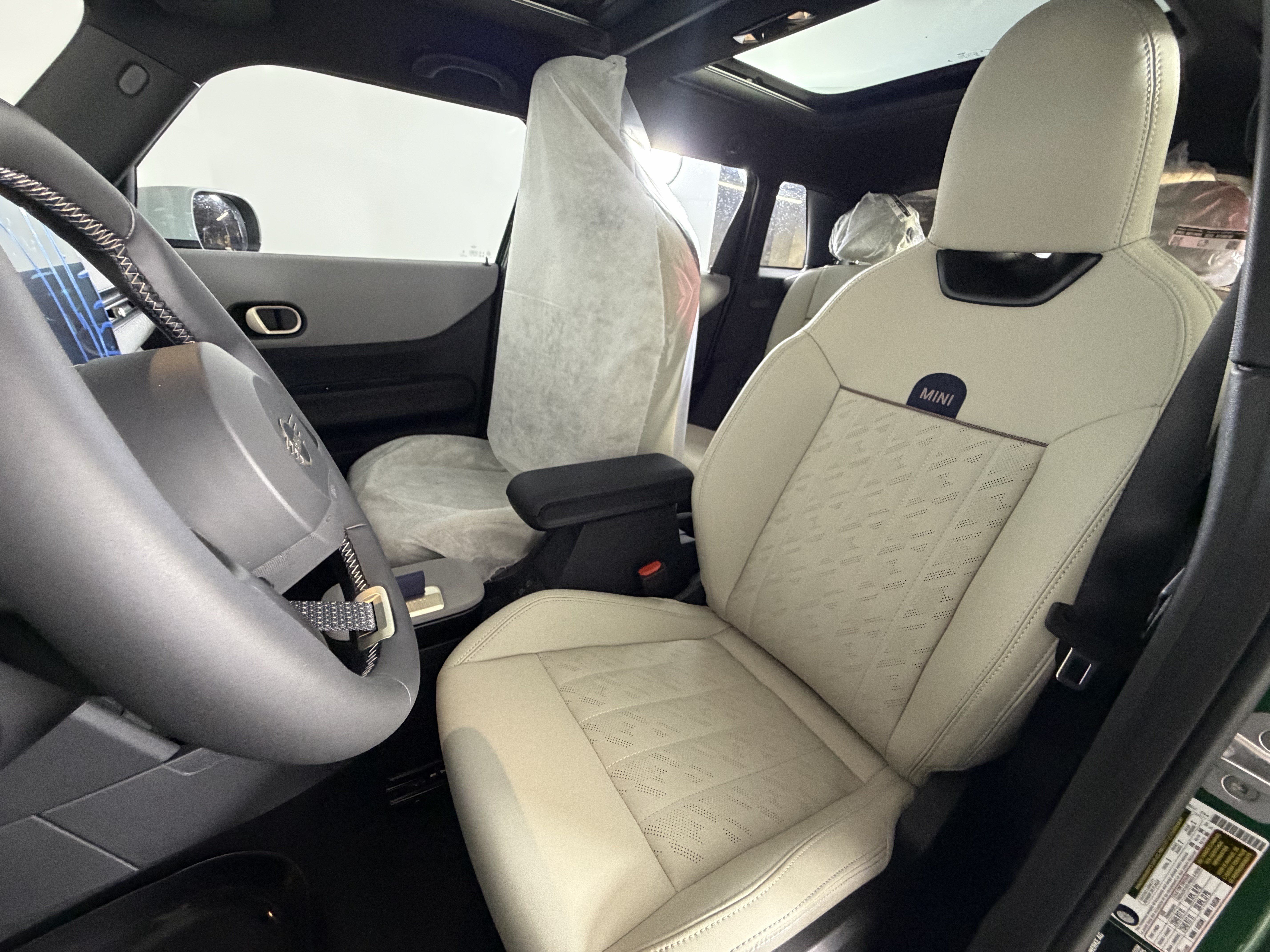 New 2027 MINI Cooper 4-Door Hardtop FWD image 7