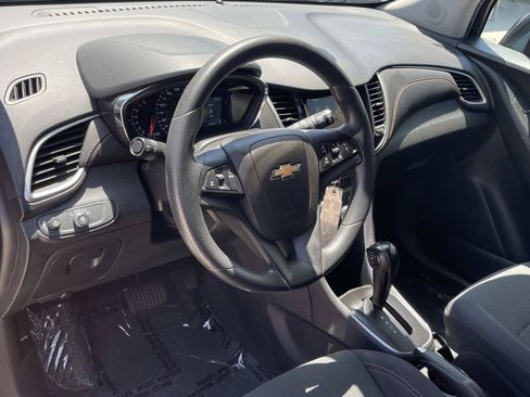 Used 2019 Chevrolet Trax LS w/ Tint and Cruise Package FWD image 2