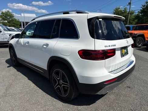 Used 2026 Mercedes-Benz GLB 250 4MATIC image 20