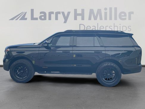 Certified 2025 Ford Expedition Tremor AWD/4WD image 2