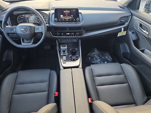 New 2026 Nissan Rogue Dark Armor FWD image 16
