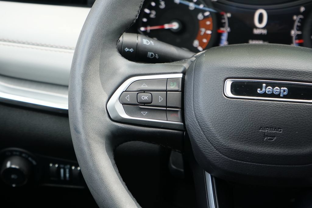 Used 2024 Jeep Compass Limited AWD/4WD image 14