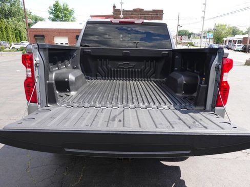 Used 2023 Chevrolet Silverado 1500 LT AWD/4WD image 24