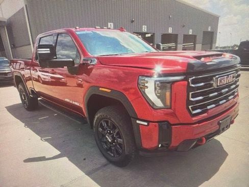 Used 2025 GMC Sierra 2500 AT4 w/ AT4 Premium Plus Package AWD/4WD image 1