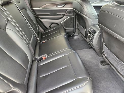 Used 2024 Jeep Grand Cherokee Limited 4xe image 22