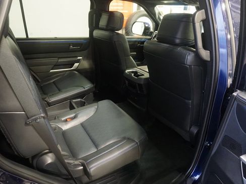 Used 2024 Toyota Sequoia Platinum image 26