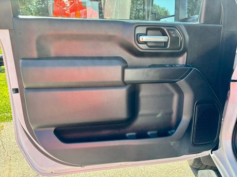 Used 2025 Chevrolet Silverado 3500 W/T w/ WT Convenience Package AWD/4WD image 9