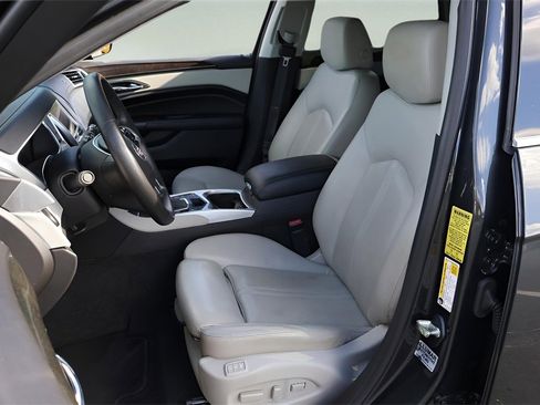 Used 2015 Cadillac SRX Luxury w/ Driver Awareness Package image 10