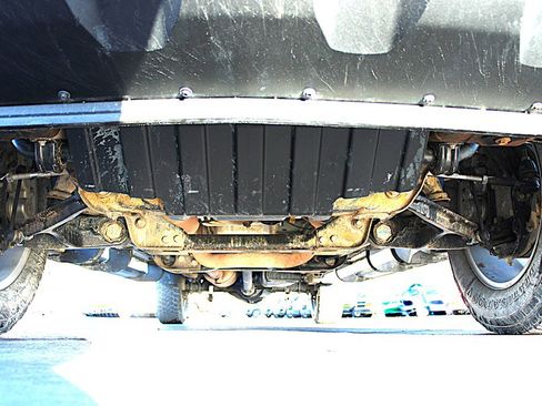 Used 2022 Chevrolet Silverado 2500 Custom w/ Custom Convenience Package image 32