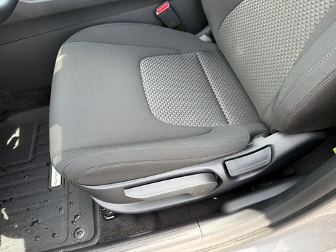 New 2026 Kia Sportage LX FWD image 20