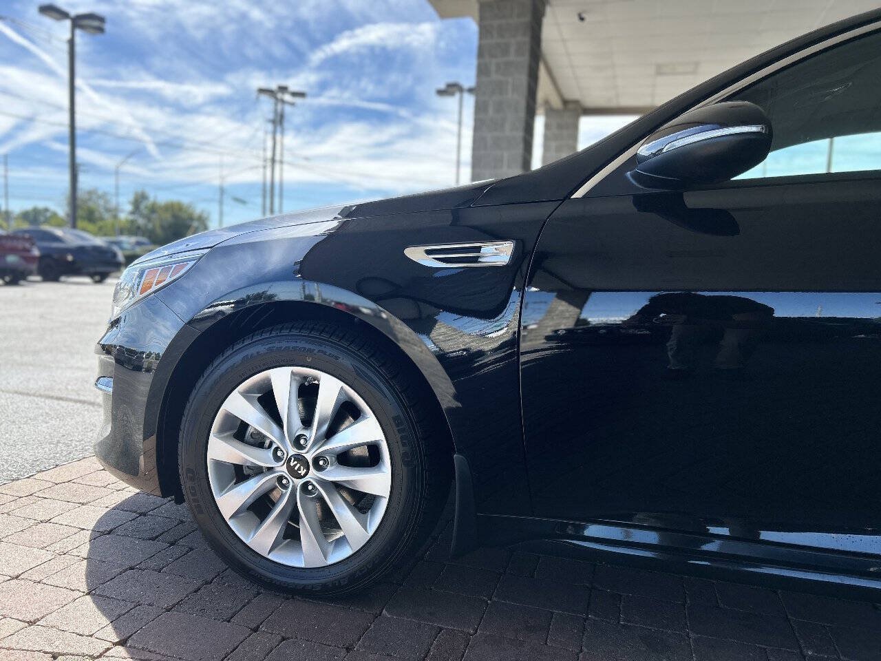 Used 2018 Kia Optima LX w/ Convenience Package FWD image 7