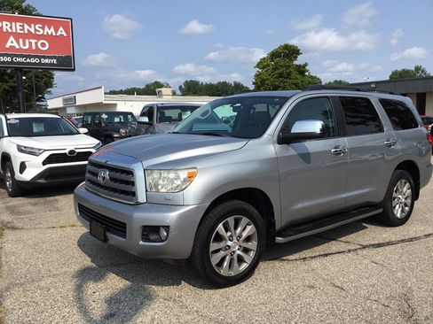 Used 2016 Toyota Sequoia Limited AWD/4WD image 12