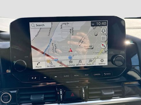 Used 2024 Nissan Pathfinder SL image 13