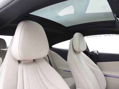 New 2026 Mercedes-Benz CLE 450 4MATIC Coupe image 18