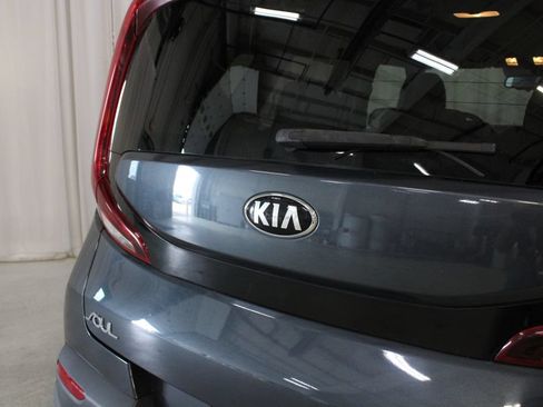 Used 2020 Kia Soul EX FWD image 31