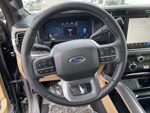 New 2026 Ford F250 Lariat w/ Black Appearance Package image 15