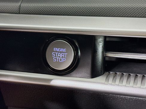 Used 2022 Kia K5 GT-Line FWD image 19