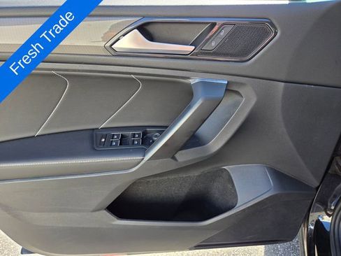 Certified 2023 Volkswagen Tiguan SE FWD image 17