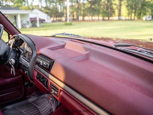 Used 1995 Ford Bronco XLT AWD/4WD image 41