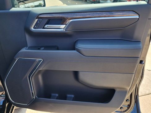 New 2026 GMC Sierra 1500 Elevation image 36