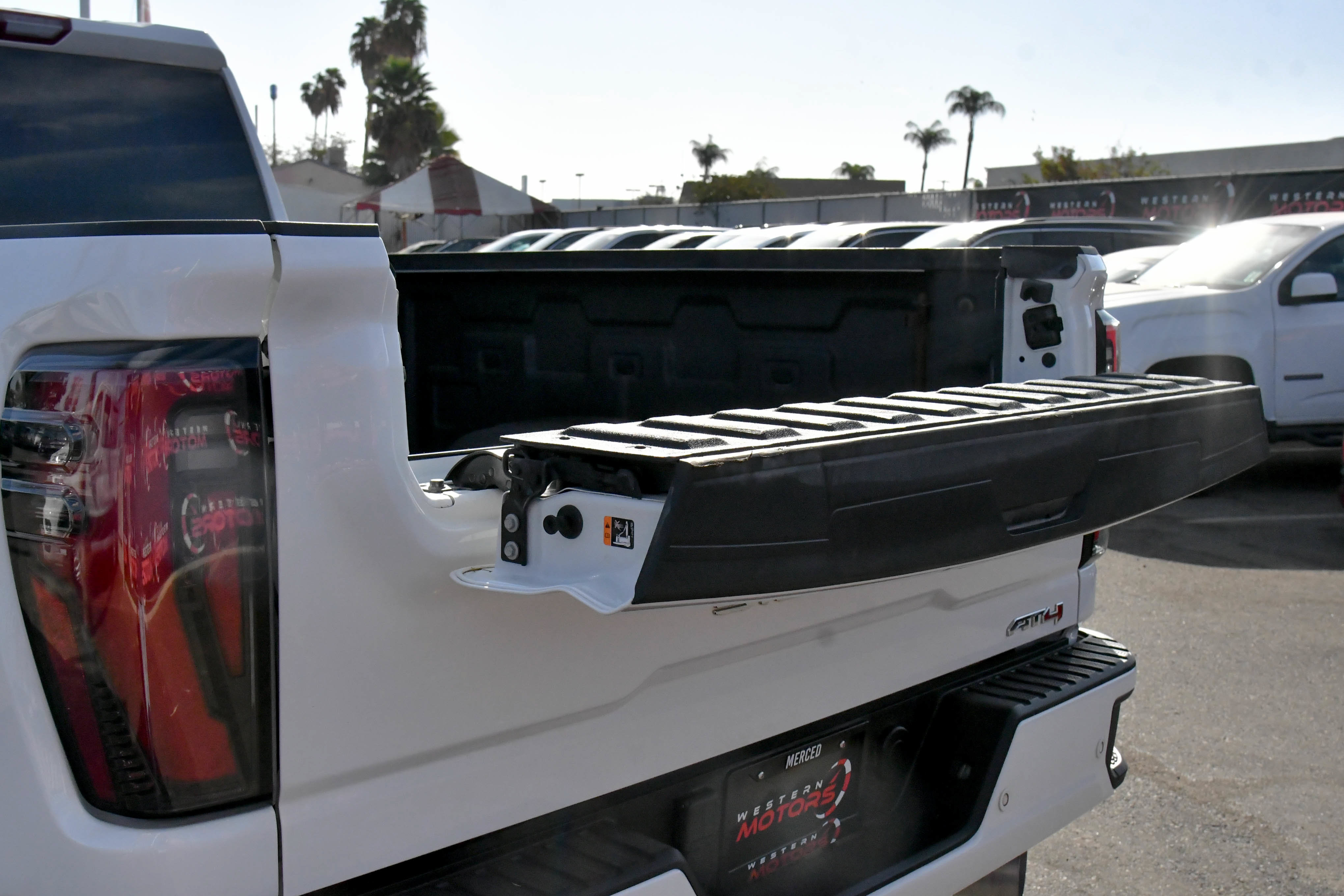 Used 2026 GMC Sierra 2500 AT4 AWD/4WD image 53
