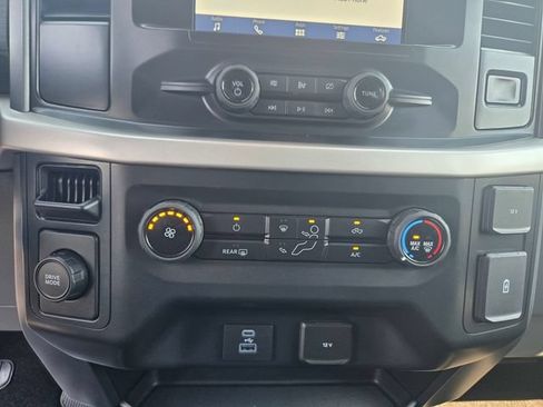 Certified 2021 Ford F150 XLT RWD image 14