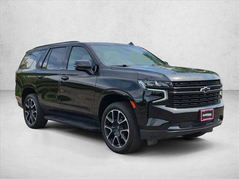 Used 2024 Chevrolet Tahoe RST w/ Luxury Package AWD/4WD image 3
