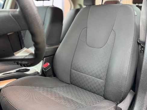Used 2012 Ford Fusion SE image 3