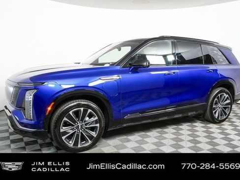 Used 2026 Cadillac Vistiq Sport image 32