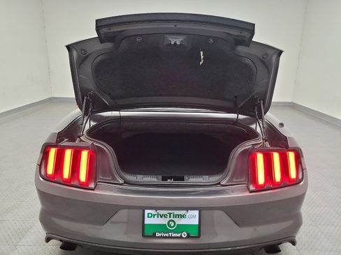Used 2017 Ford Mustang Premium RWD image 29