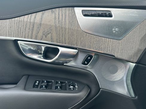 Certified 2023 Volvo XC90 T8 Ultimate image 15