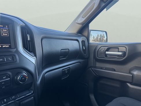 Used 2021 Chevrolet Silverado 1500 Custom w/ LPO, Dark Essentials Package image 17