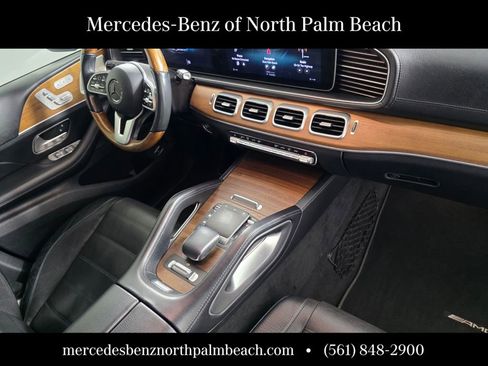 Used 2021 Mercedes-Benz GLS 580 4MATIC image 26