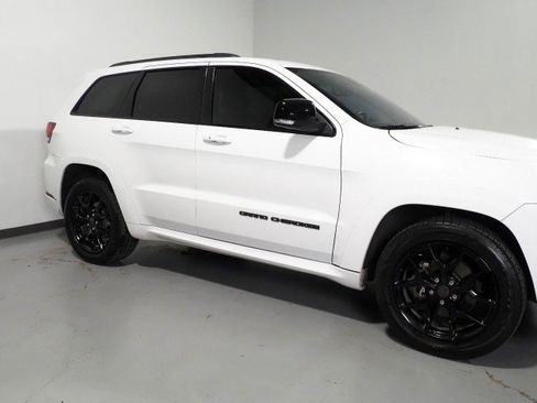 Used 2020 Jeep Grand Cherokee Limited AWD/4WD image 48
