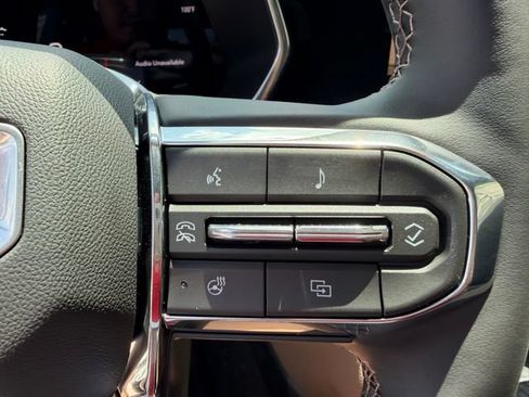 New 2026 GMC Canyon Denali AWD/4WD image 16