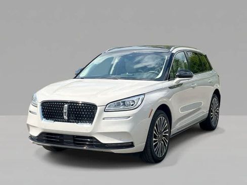 Used 2022 Lincoln Corsair Reserve w/ Equipment Group 201A AWD/4WD image 4