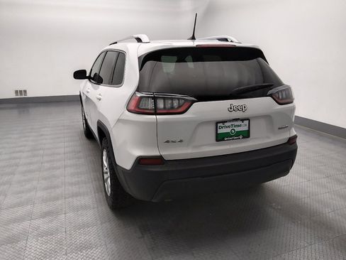 Used 2019 Jeep Cherokee Latitude w/ Popular Appearance Group AWD/4WD image 6
